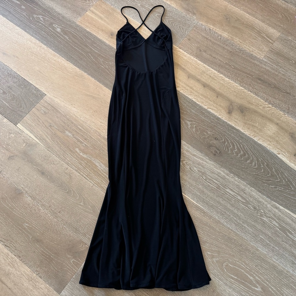 Norma Kamali Black Mermaid Fishtail Slip Gown - Picture 5 of 10